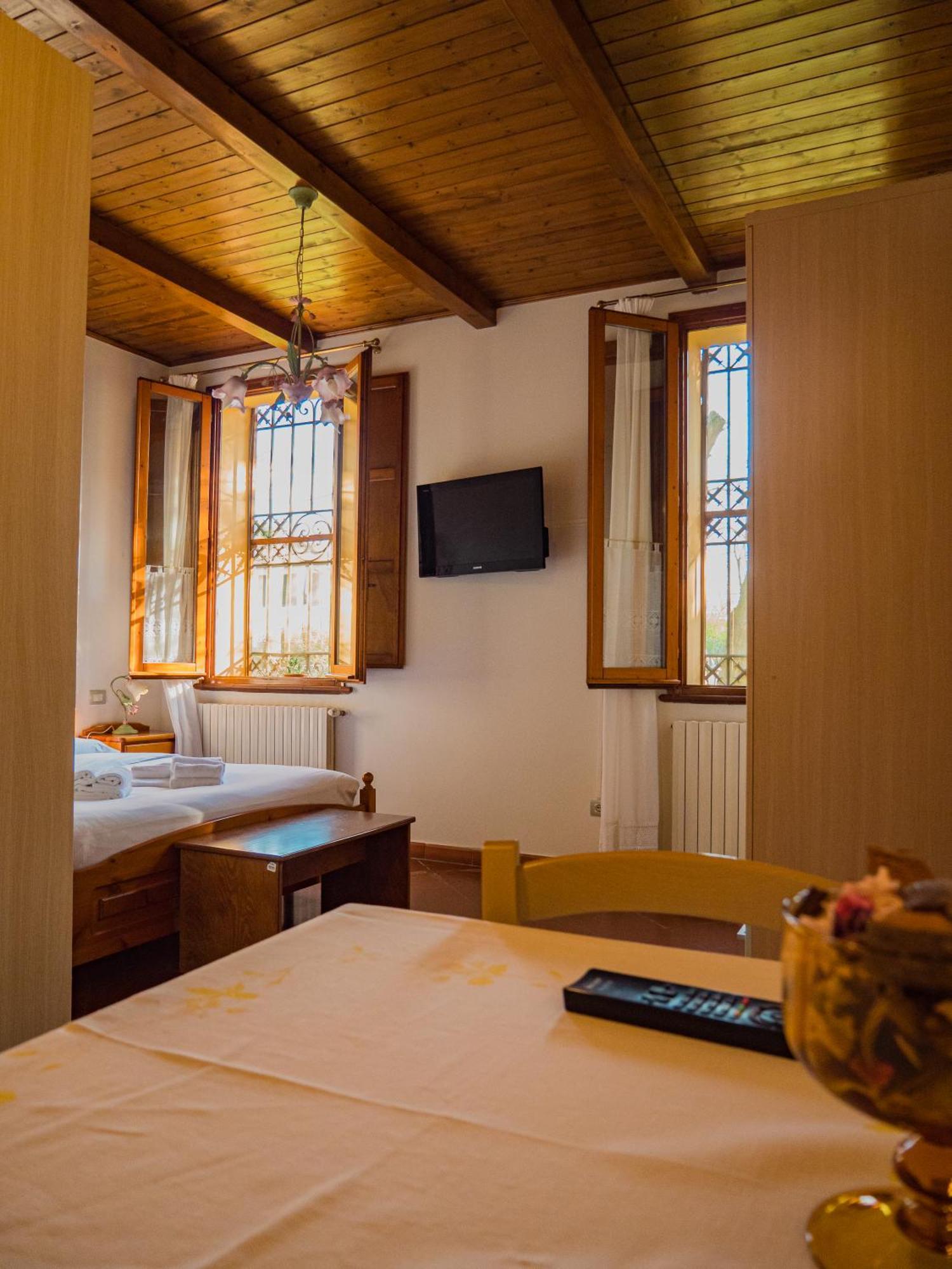 B&B Villa Erika Lugo  Εξωτερικό φωτογραφία